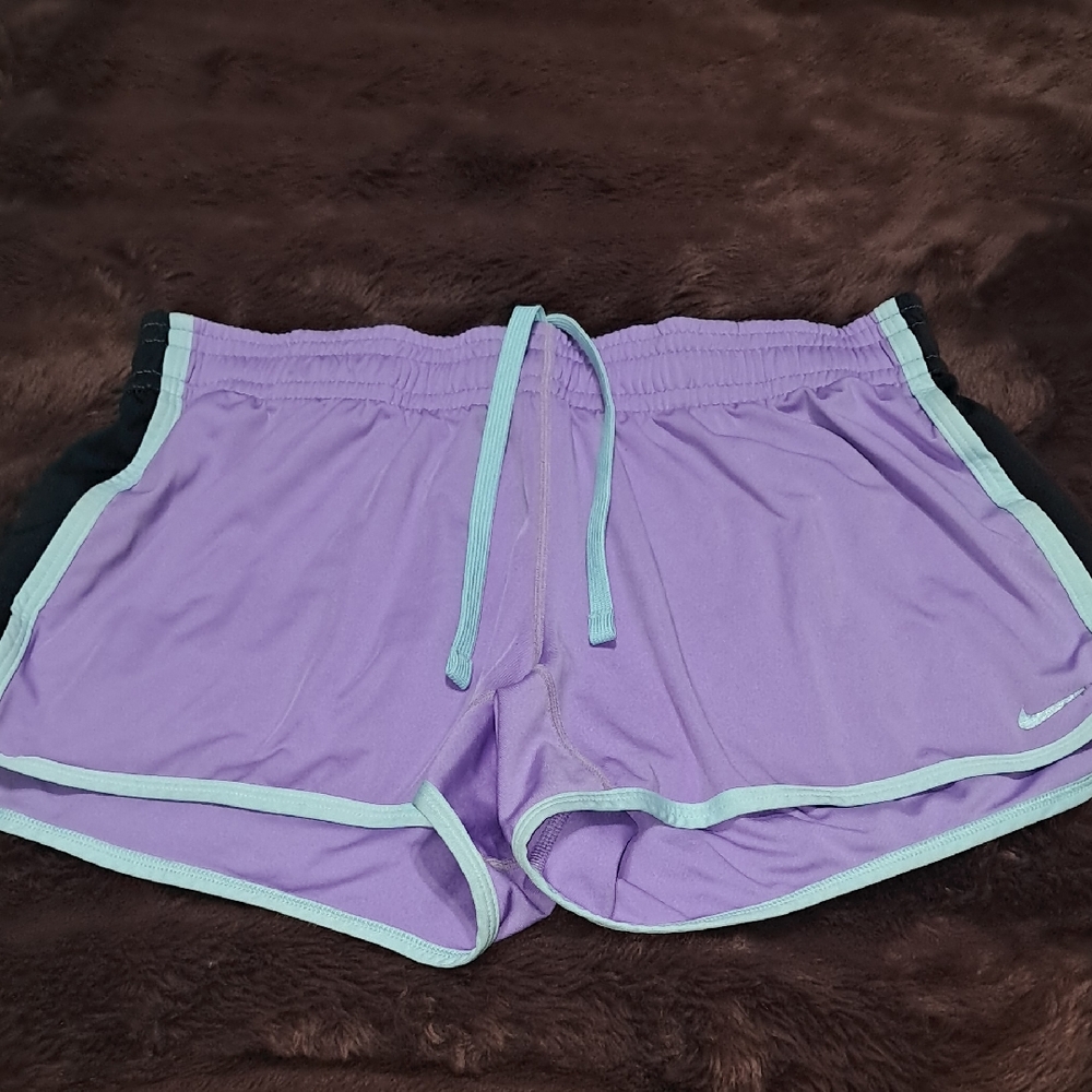 Nike Dri Fit Lavender/Black Women’s Athletic Shorts with Mint Trim Size M